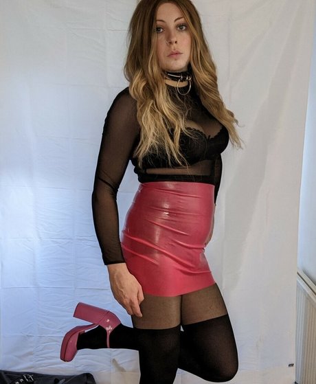 ponycd pretty model img