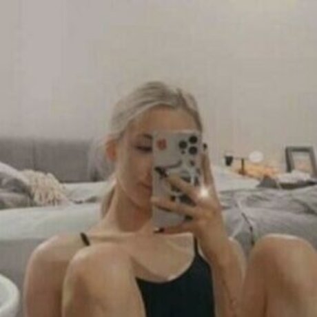spicccy t star nudes photos