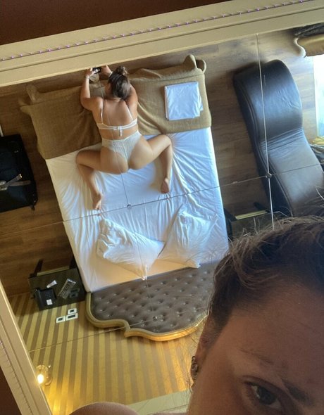 xeniahelleincgoddess art star gallery