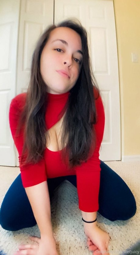 Stef Juicy naked star pics