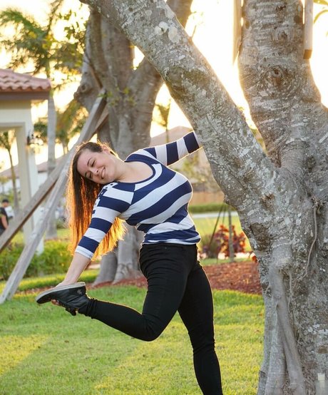 Stef Juicy star nude galleries