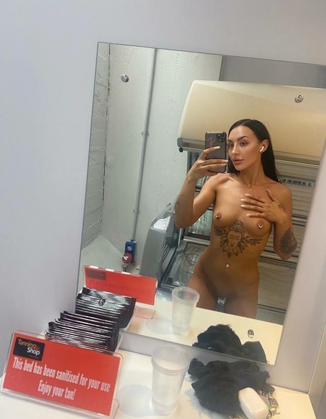 Tyler Jo Walker adult actress gallery