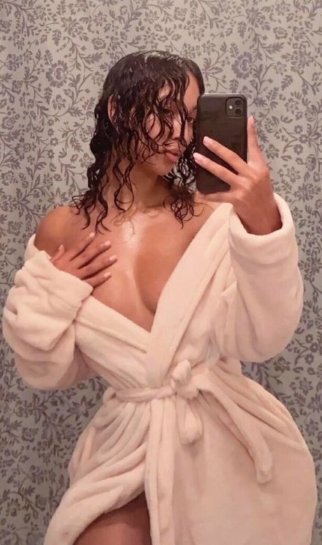 Omaima Benamre pornstar hot picture
