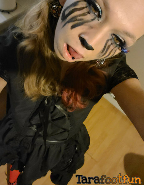 Tarafootfun nudes actress gallery