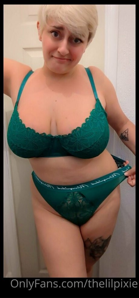 thelilpixie model naked images