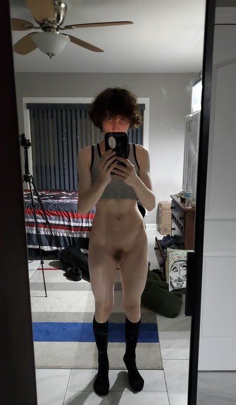 Xaviey high quality pornstar gallery