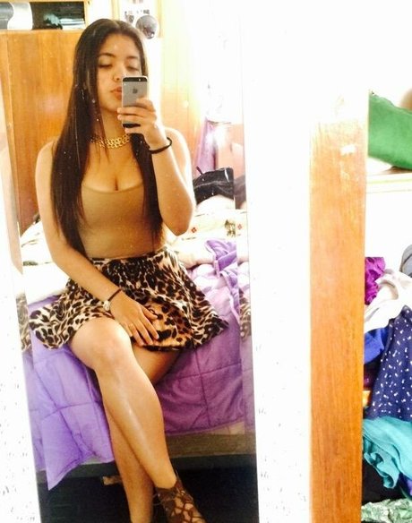 K skye13 model pretty img