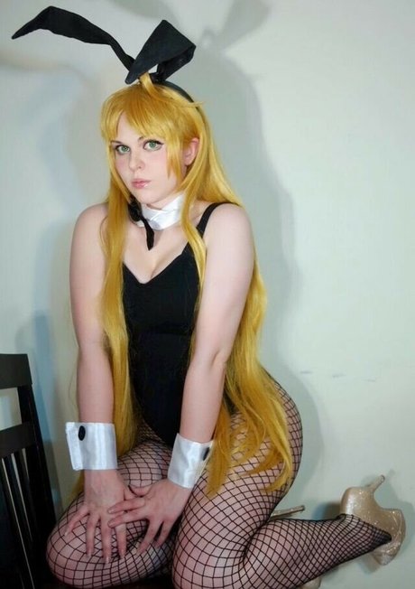 Abi Aikou star nudes photo