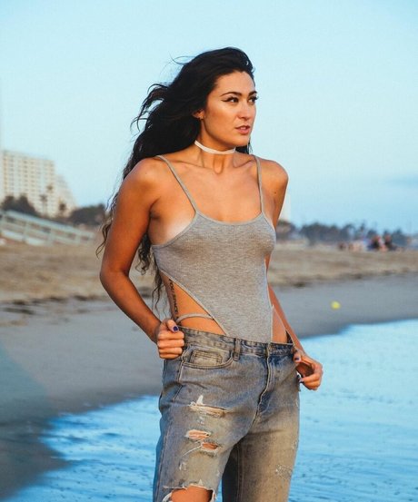 Jacki Jing xxx pornstar img