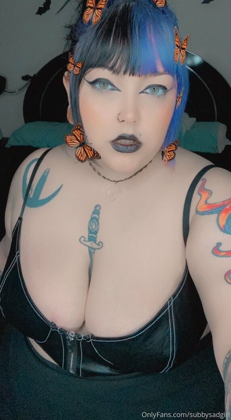 subbysadgirl model top picture