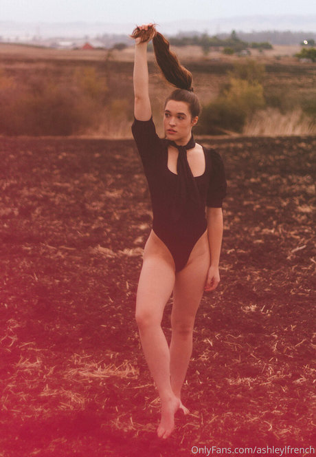 ashleylfrench model nudes pics