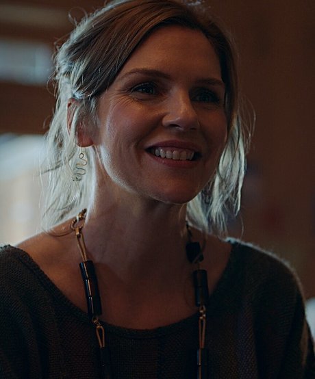 Rhea Seehorn nude model images