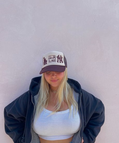 Peytn best actress pictures