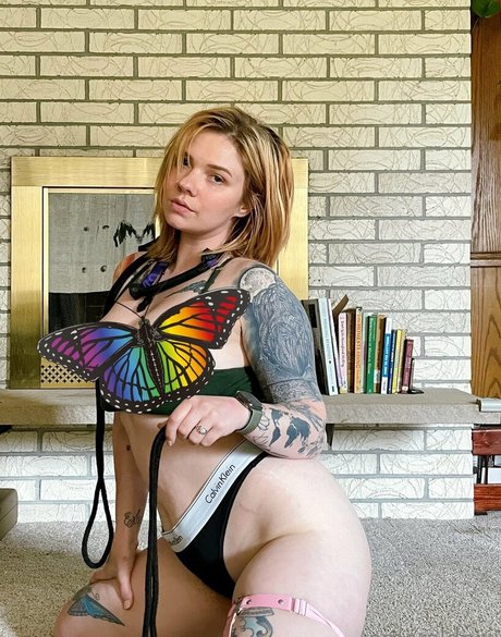 emeraldpixifree erotic pornstar image