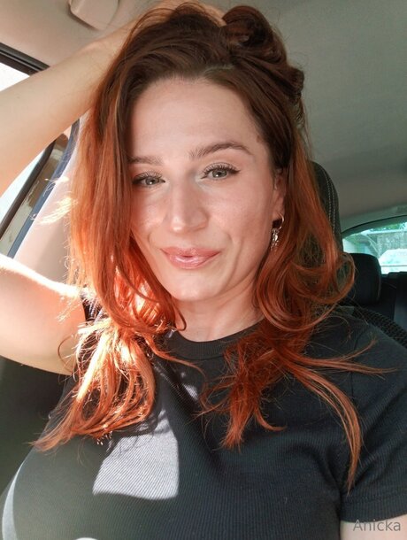 aniicka pornstar perfect pictures