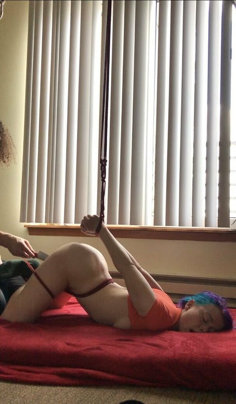 knottydevil sexy pornstar pics