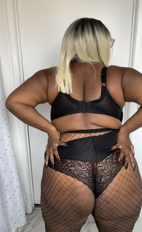 GoddessCocoaLuna pretty model galleries