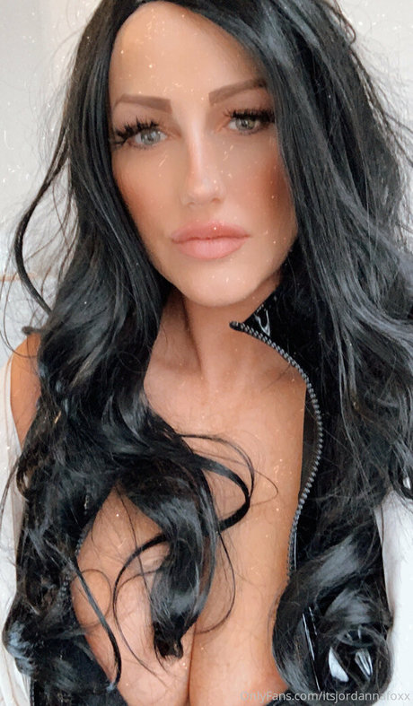 itsjordannafoxx naked model photo