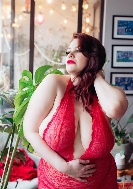 RubyRoxx model exclusive photo