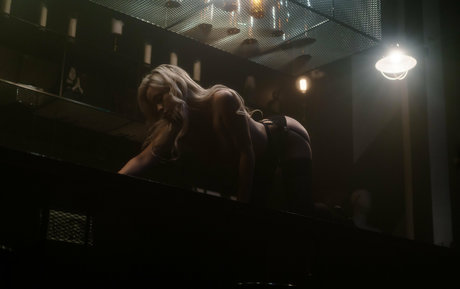 akamikebphoto pornstar high quality images