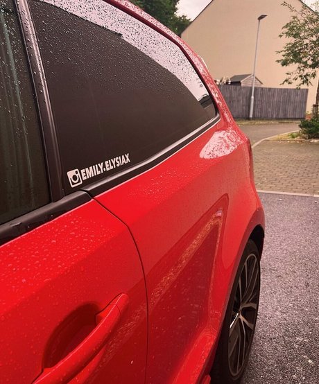 emss x beautiful actress photo