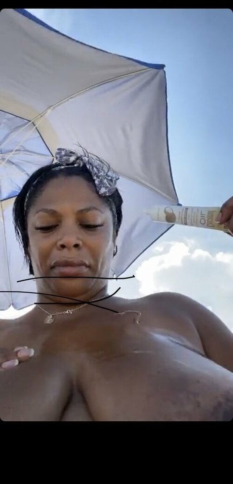 Clara Marie nude pornstar img