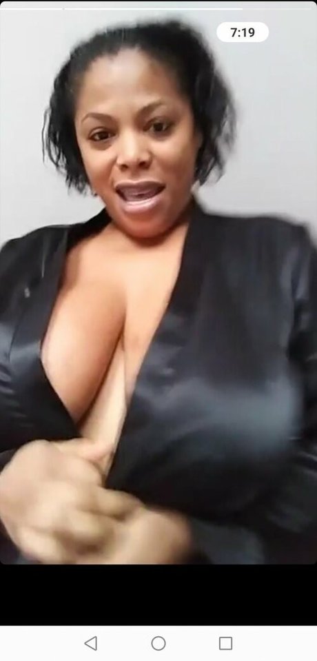 Clara Marie model nudes img