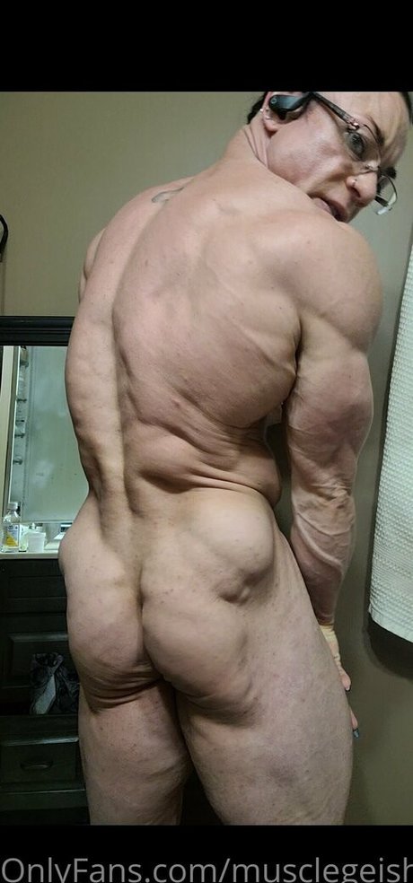 Angela Yeo pornographic actress image