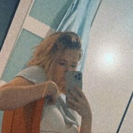 emmaontwitch perfect pornstar galleries