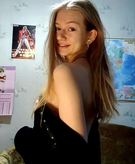 Isobel s Adventures star hot img