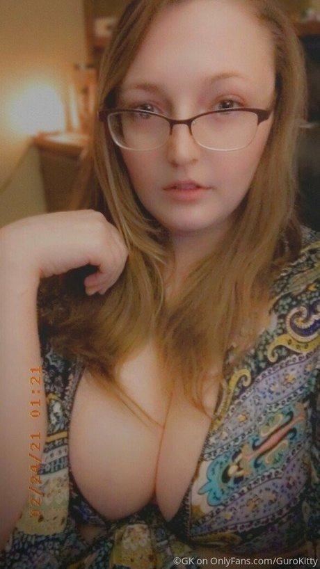 gurokitty pornstar naked img