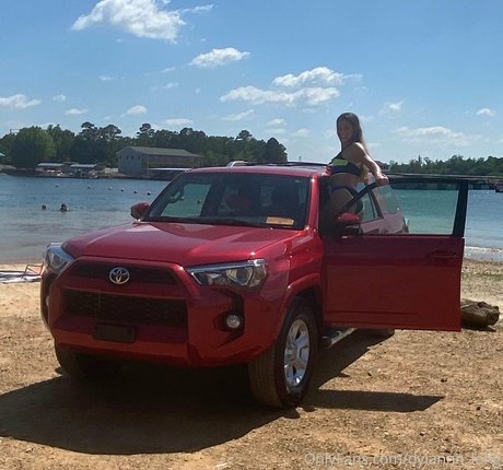 arielllll pretty star photo