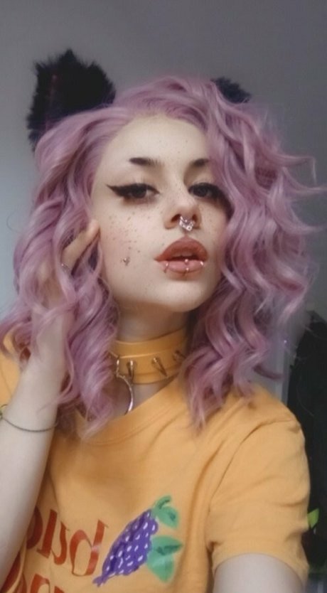 rudecrudenfree erotic star photo