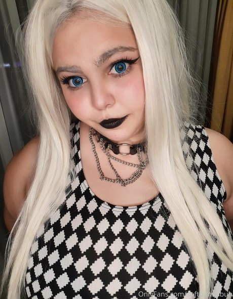 softbunnybun star erotic picture