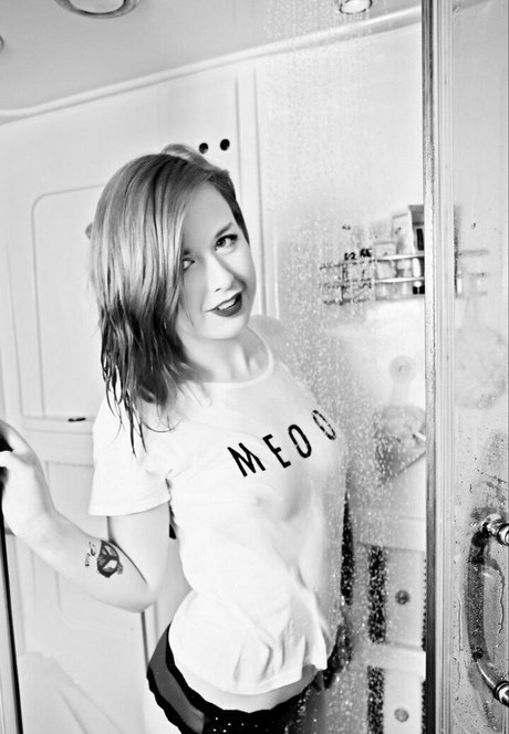 kittymisfituk art pornstar pics