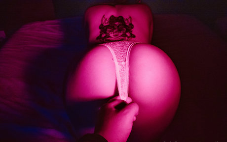 raquelboo pornographic model pics