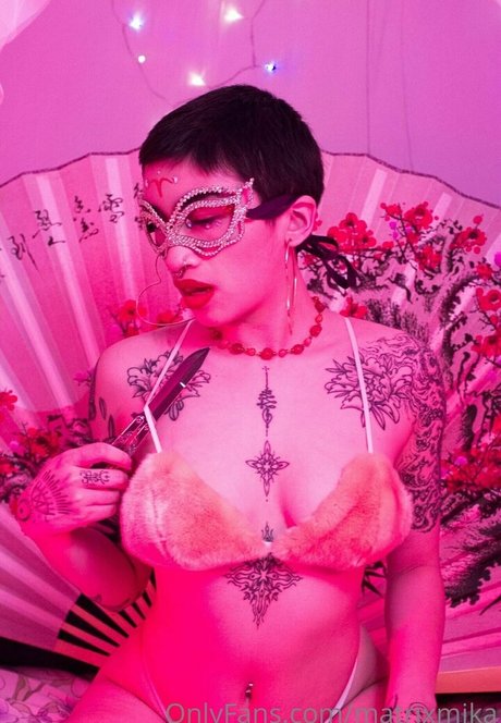 Matrixmika star exclusive img