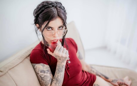 marjosuicide nudes actress pics