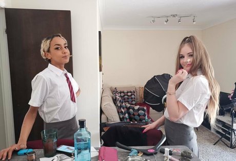 bluelah3 star porn gallery