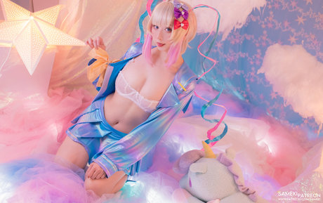 Sameki star high quality pics