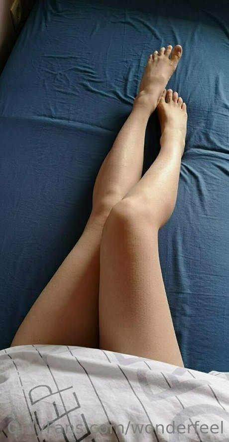 wonderfeel model pretty archive