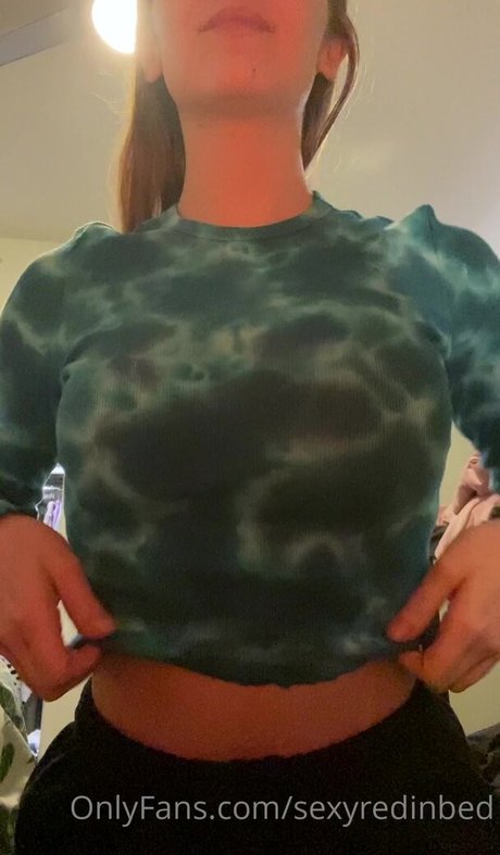 hooters onlyfans hot naked photo