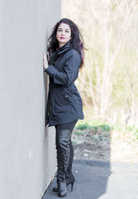 Jackie Stevens model sexy pic