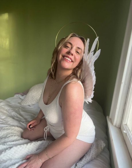 CluelessonVHS naked actress image