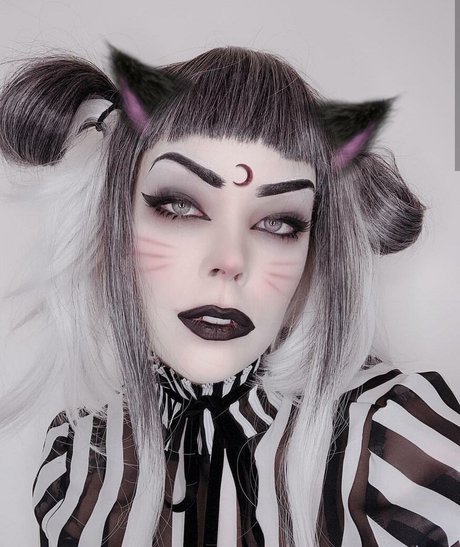 Suzy Berhow profile image