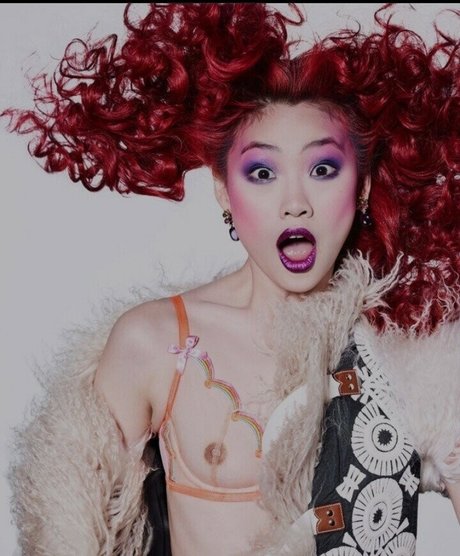 Jung Ho yeon sexy actress image