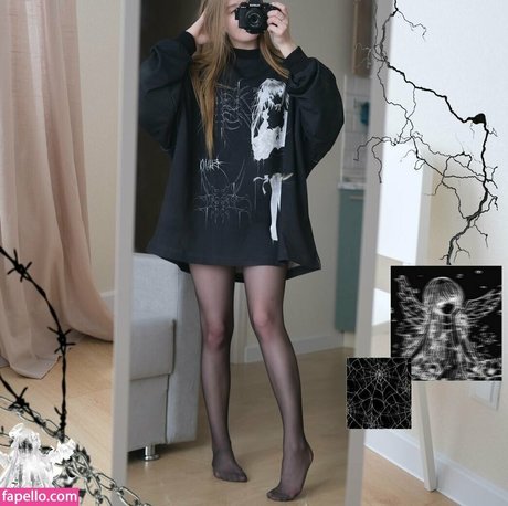 angellmarr model hot picture