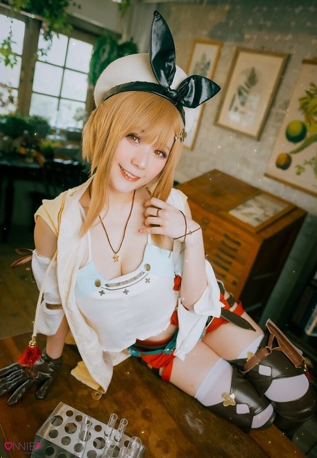 OnniesM nice actress galleries