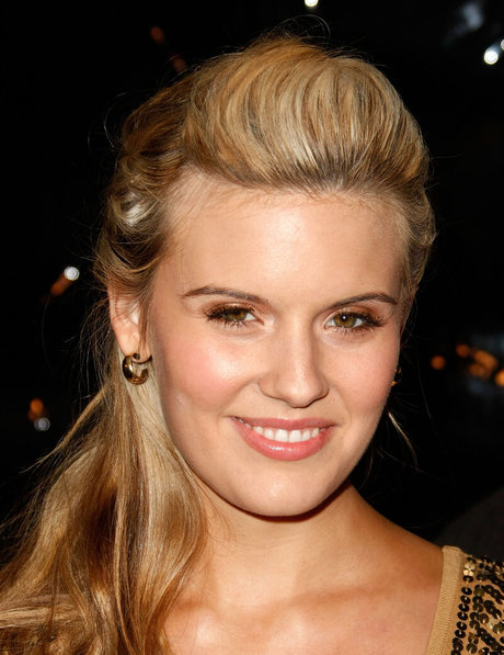 Maggie Grace porn actress pictures