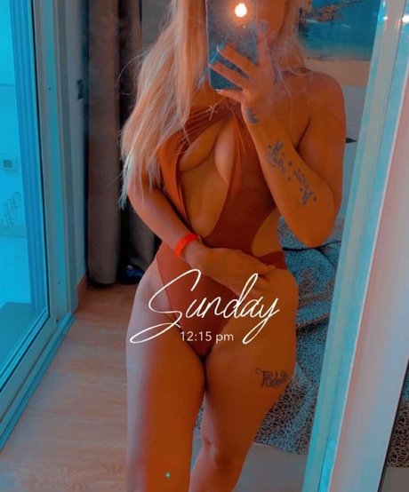 Honeyrae nudes star pictures